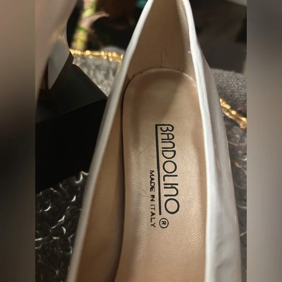 Vintage Bandolino Made in Italy Ivory Leather Pumps with Sculptural Bow 8.5 N - Picture 6 of 16